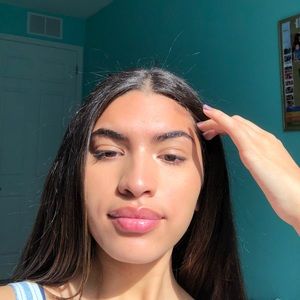 Meet your Posher, Eleina